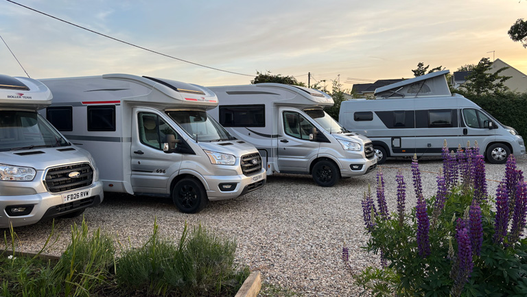 BusyLilMotorhomeCompany 1